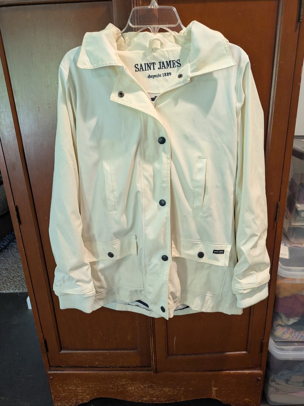 Saint James Cream Rain Jacket with Snap Front Womesn Size 8